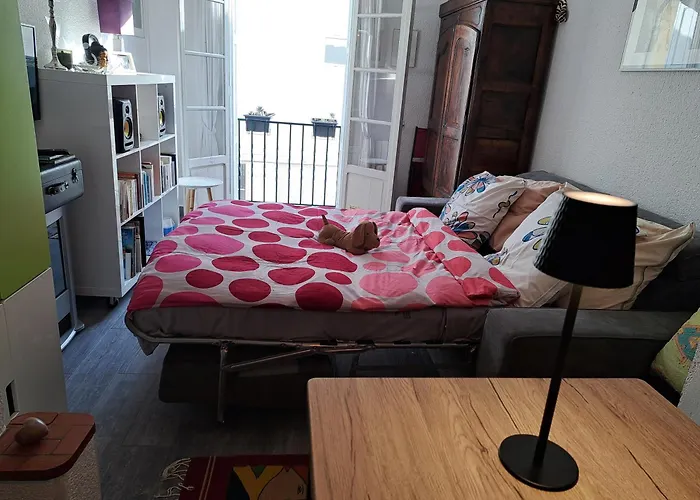 Tres Joli Au Calme Dans Le Coeur Du Village Apartamento *